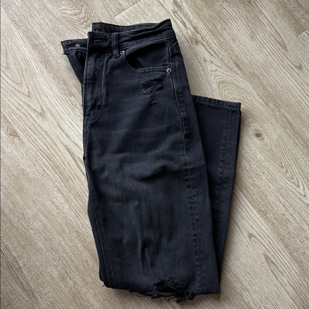 Black ripped jeans